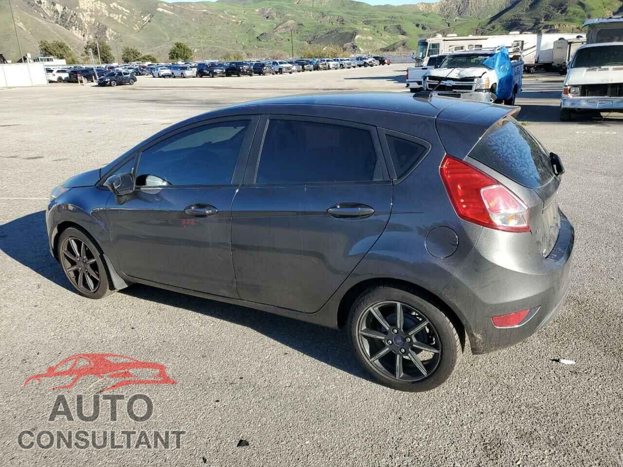 FORD FIESTA 2017 - 3FADP4EJ7HM172093
