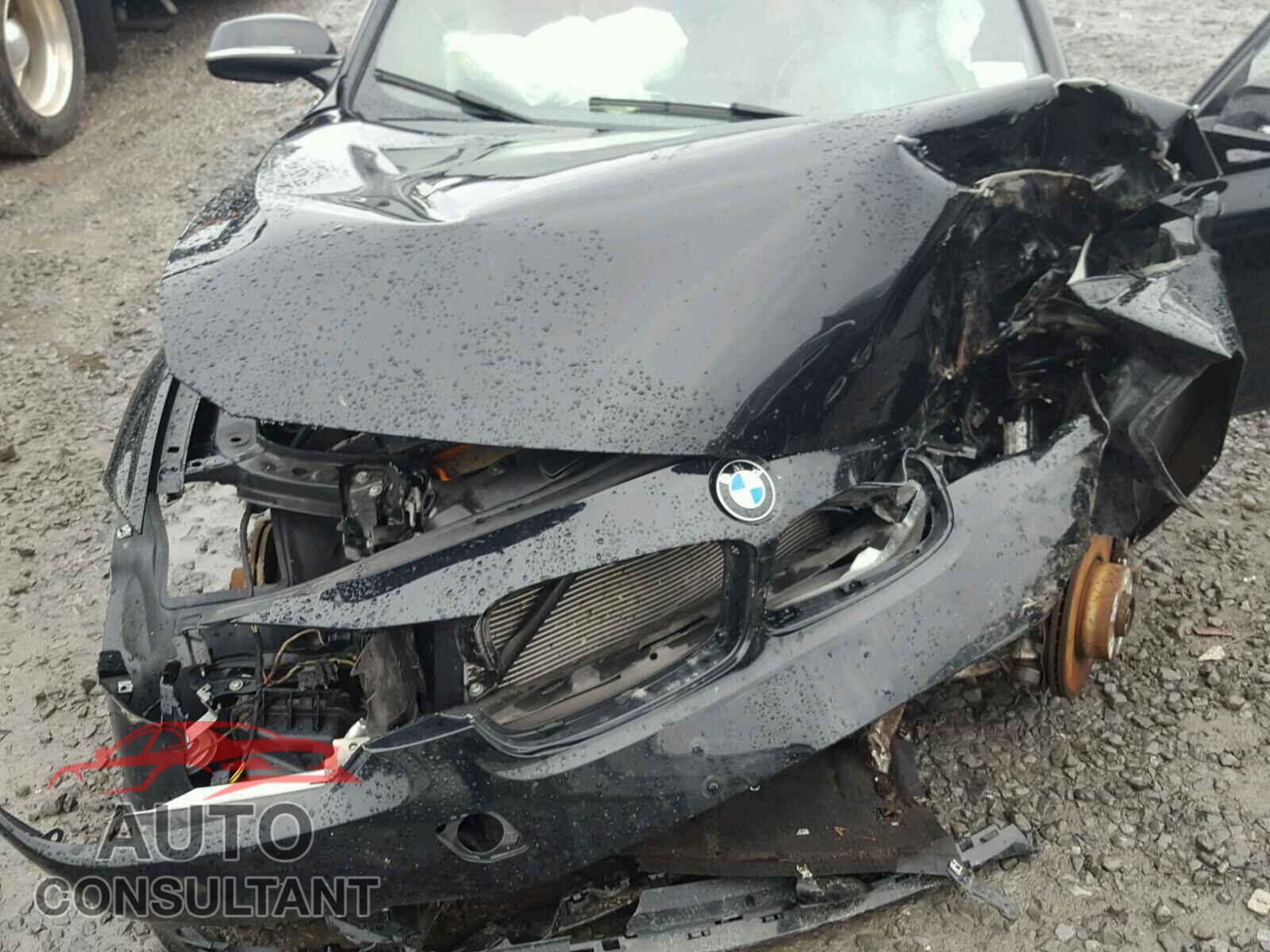 BMW 3 SERIES 2016 - WBA8E3G53GNU01270