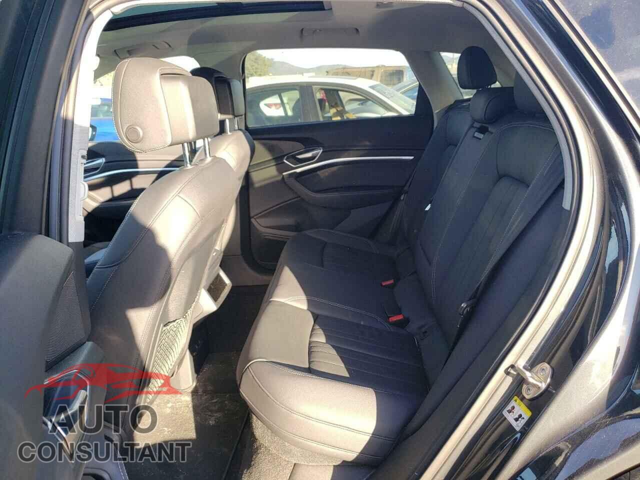 AUDI E-TRON 2022 - WA1AAAGE0NB002829