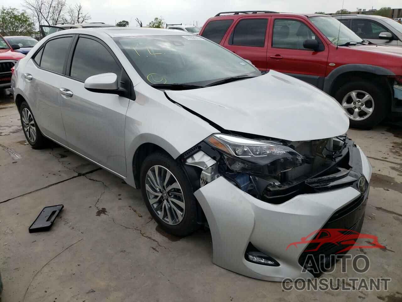 TOYOTA COROLLA 2018 - 5YFBURHEXJP807814