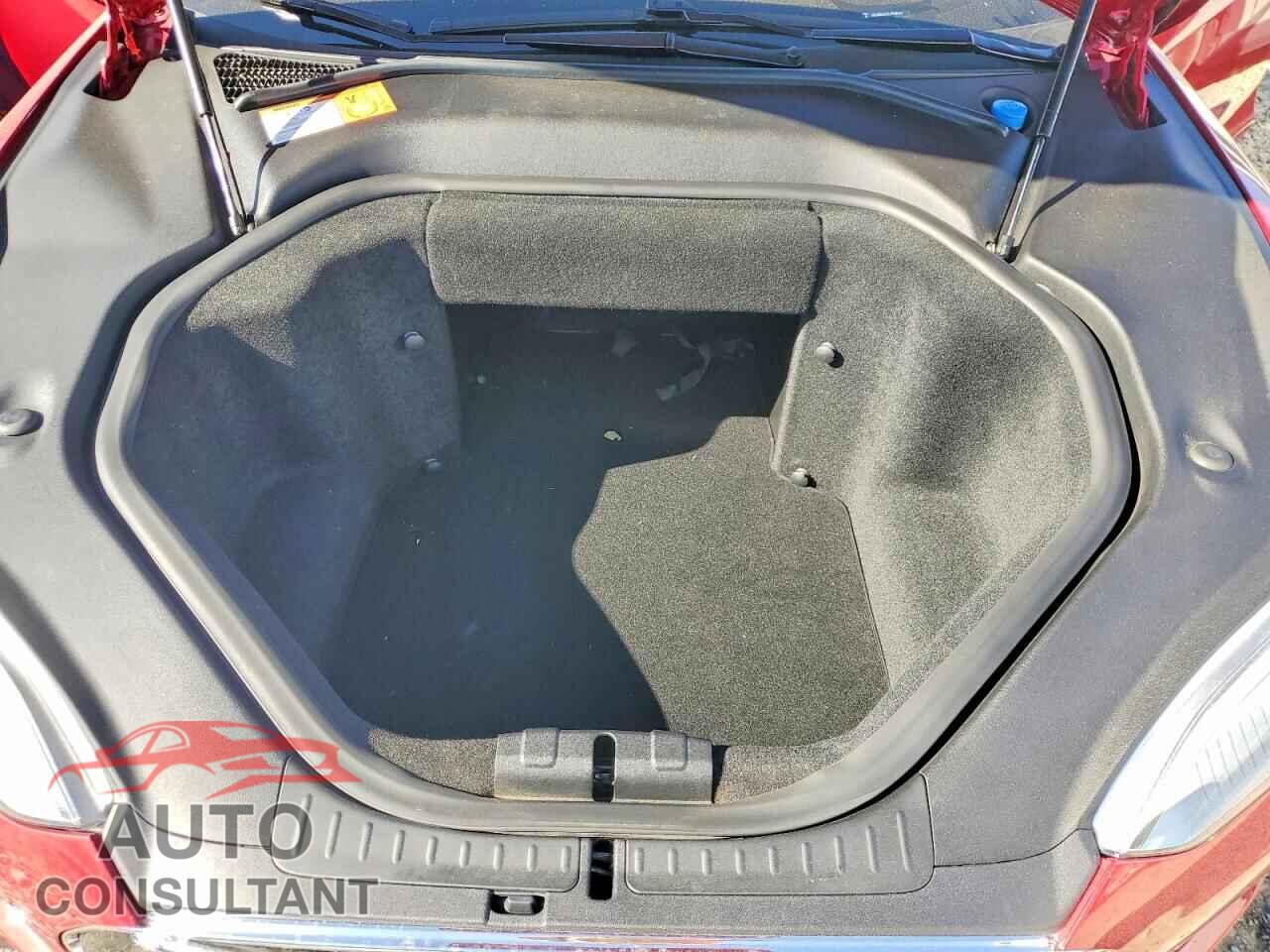 TESLA MODEL S 2014 - 5YJSA1H11EFP39752