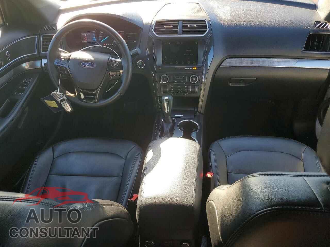 FORD EXPLORER 2018 - 1FM5K8D87JGB82735