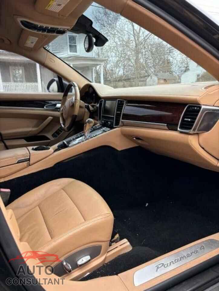 PORSCHE PANAMERA 2011 - WP0AA2A77BL011796