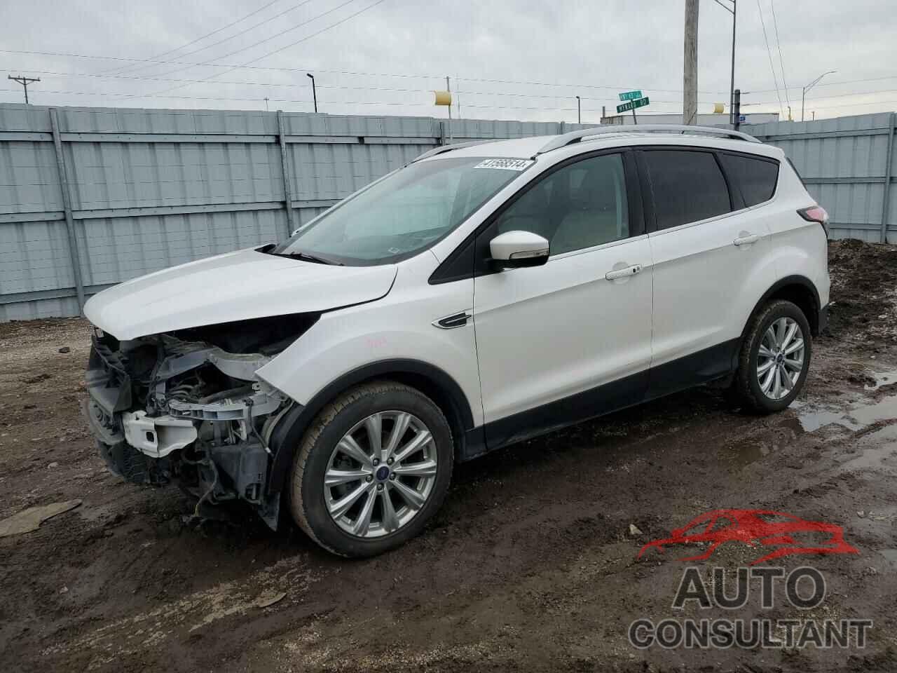 FORD ESCAPE 2017 - 1FMCU0JD1HUA84526