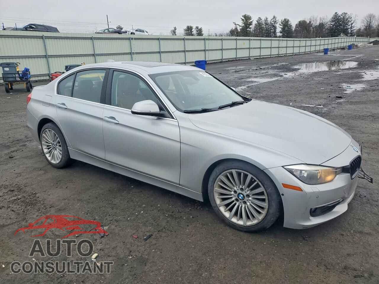 BMW 3 SERIES 2013 - WBA3B3C54DF537163