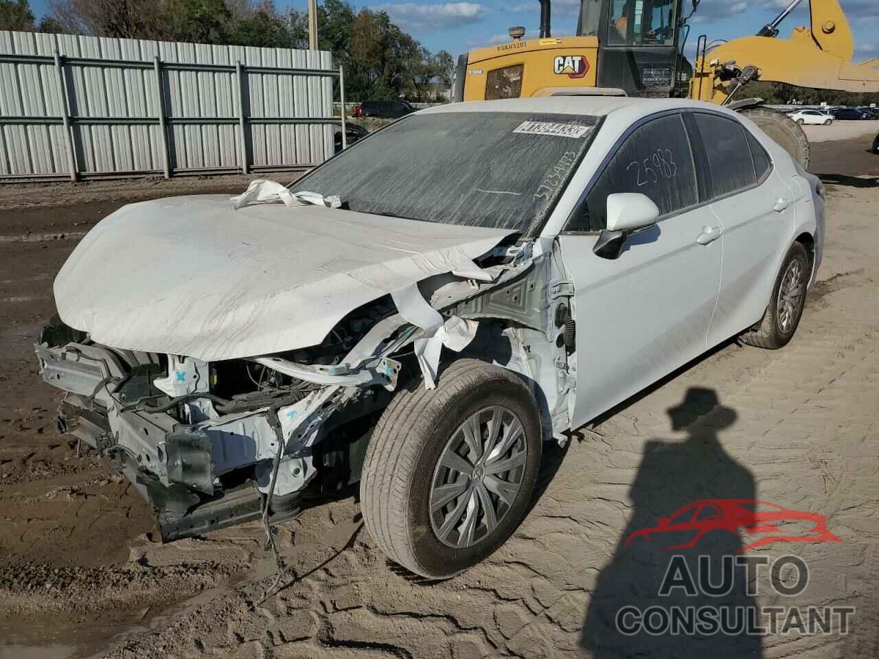 TOYOTA CAMRY 2021 - 4T1C31AK7MU568329