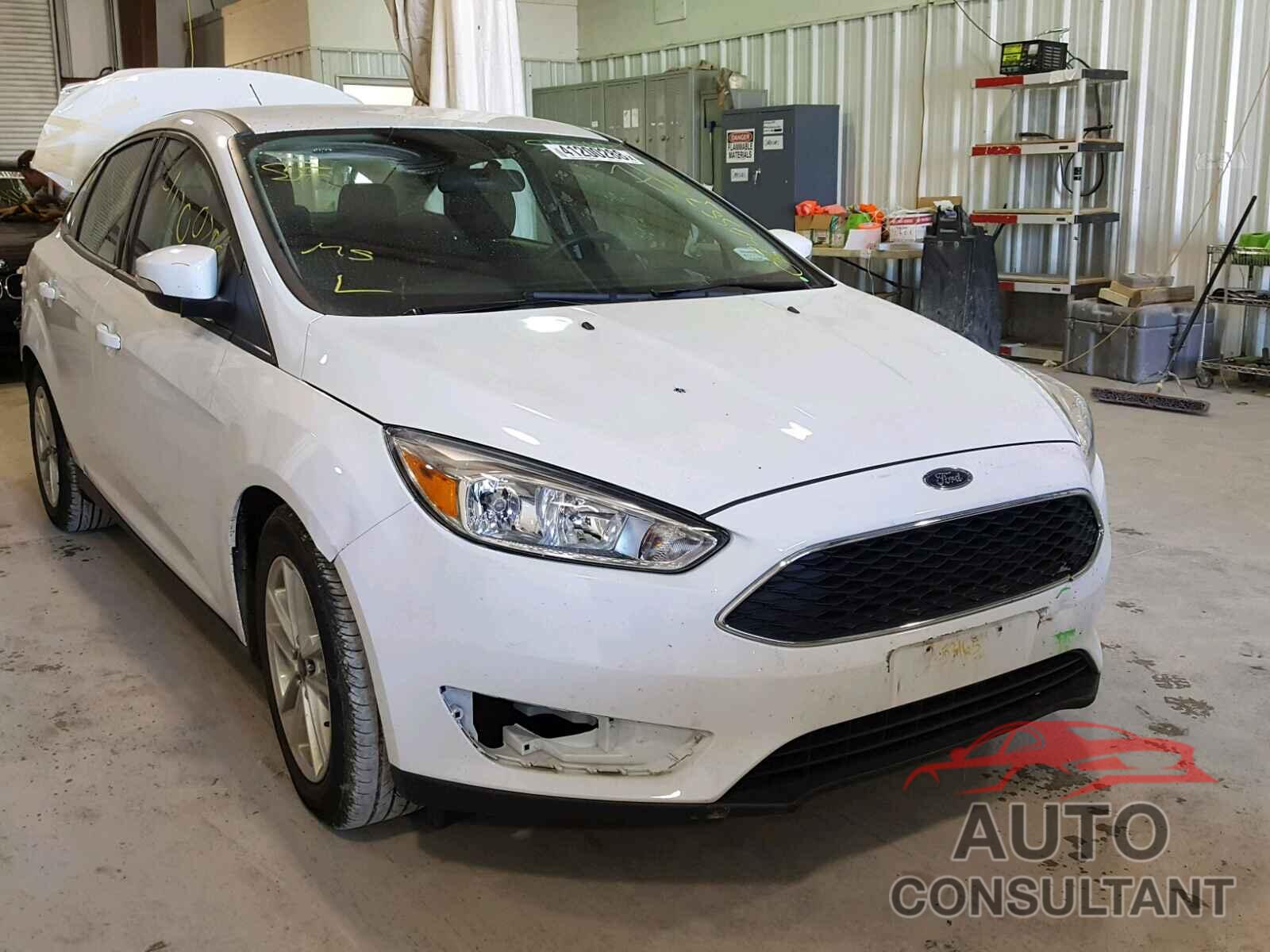 FORD FOCUS 2015 - 1FADP3F29FL383294