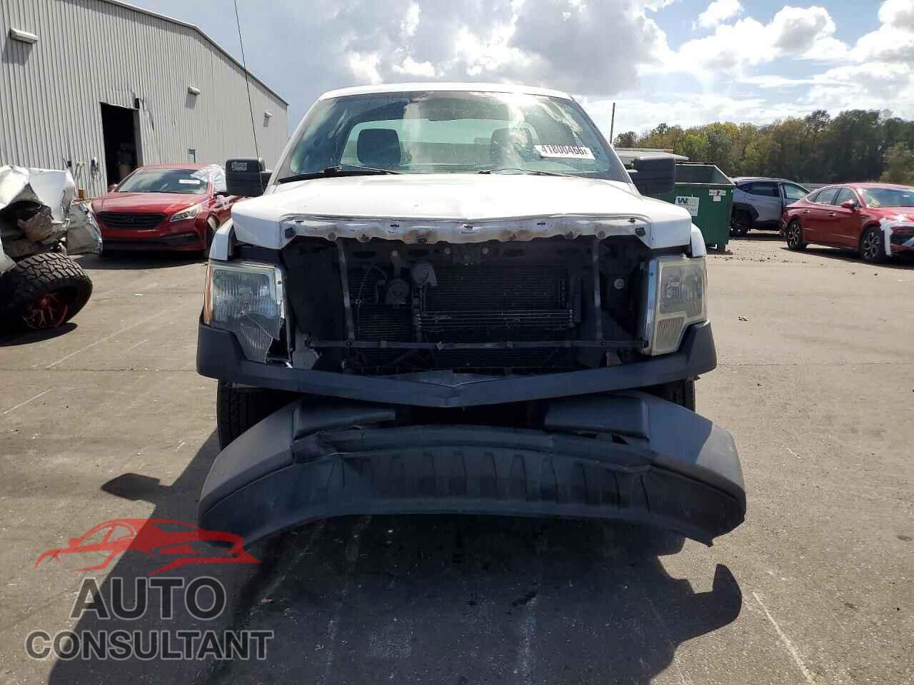 FORD F150 2013 - 1FTMF1CM1DKE00440