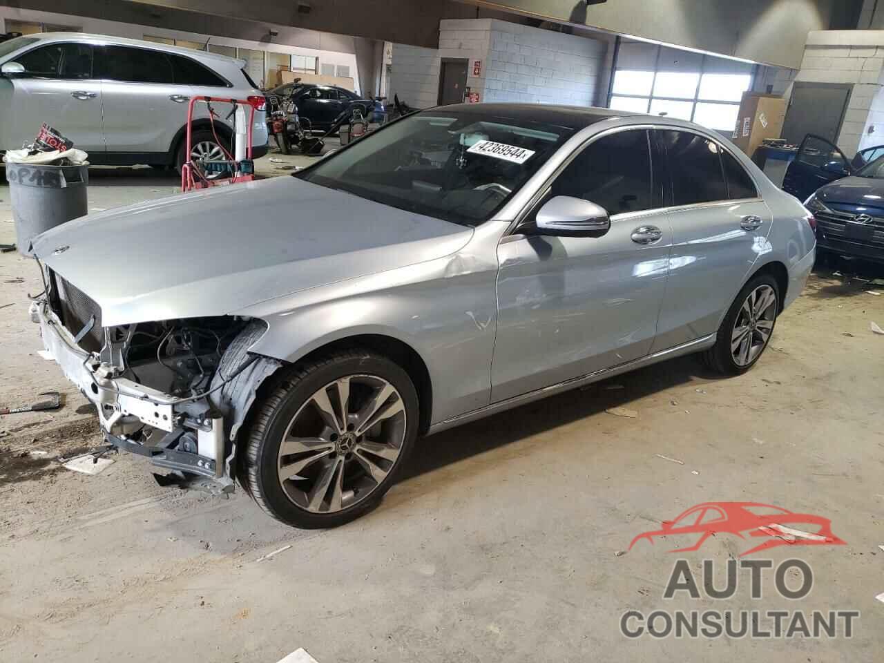 MERCEDES-BENZ C-CLASS 2018 - 55SWF4KB0JU260320
