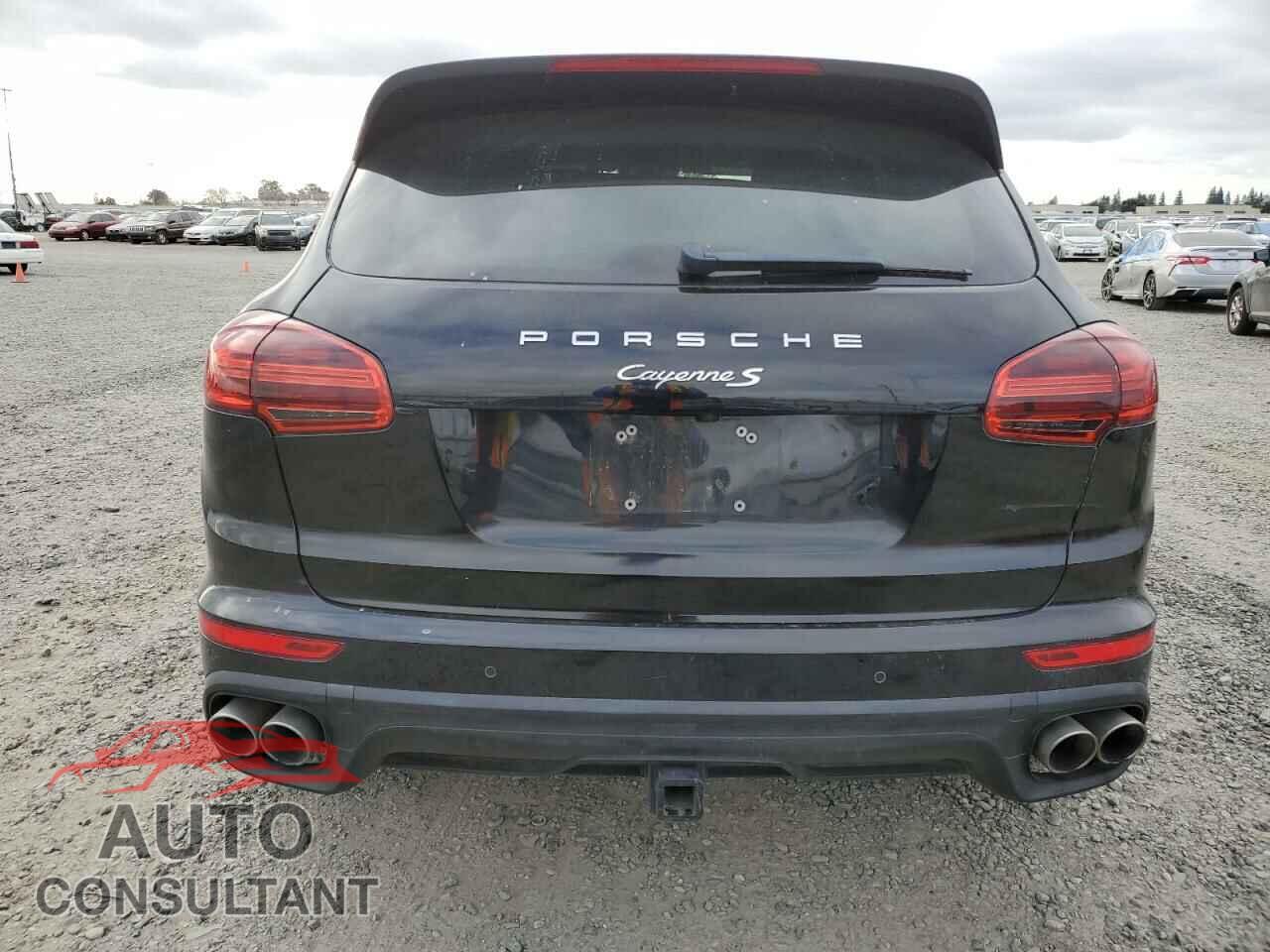 PORSCHE CAYENNE 2016 - WP1AB2A22GLA96148