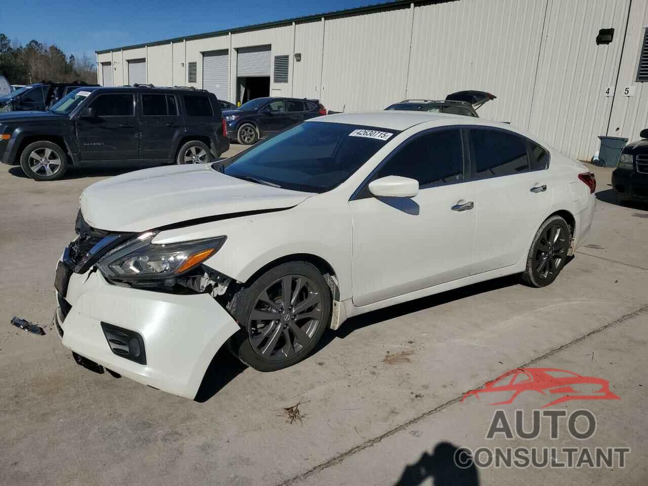 NISSAN ALTIMA 2018 - 1N4AL3AP2JC217080