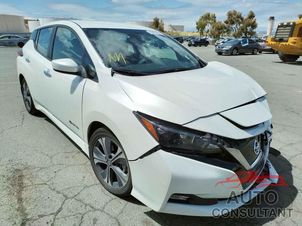 NISSAN LEAF 2018 - 1N4AZ1CP5JC311731