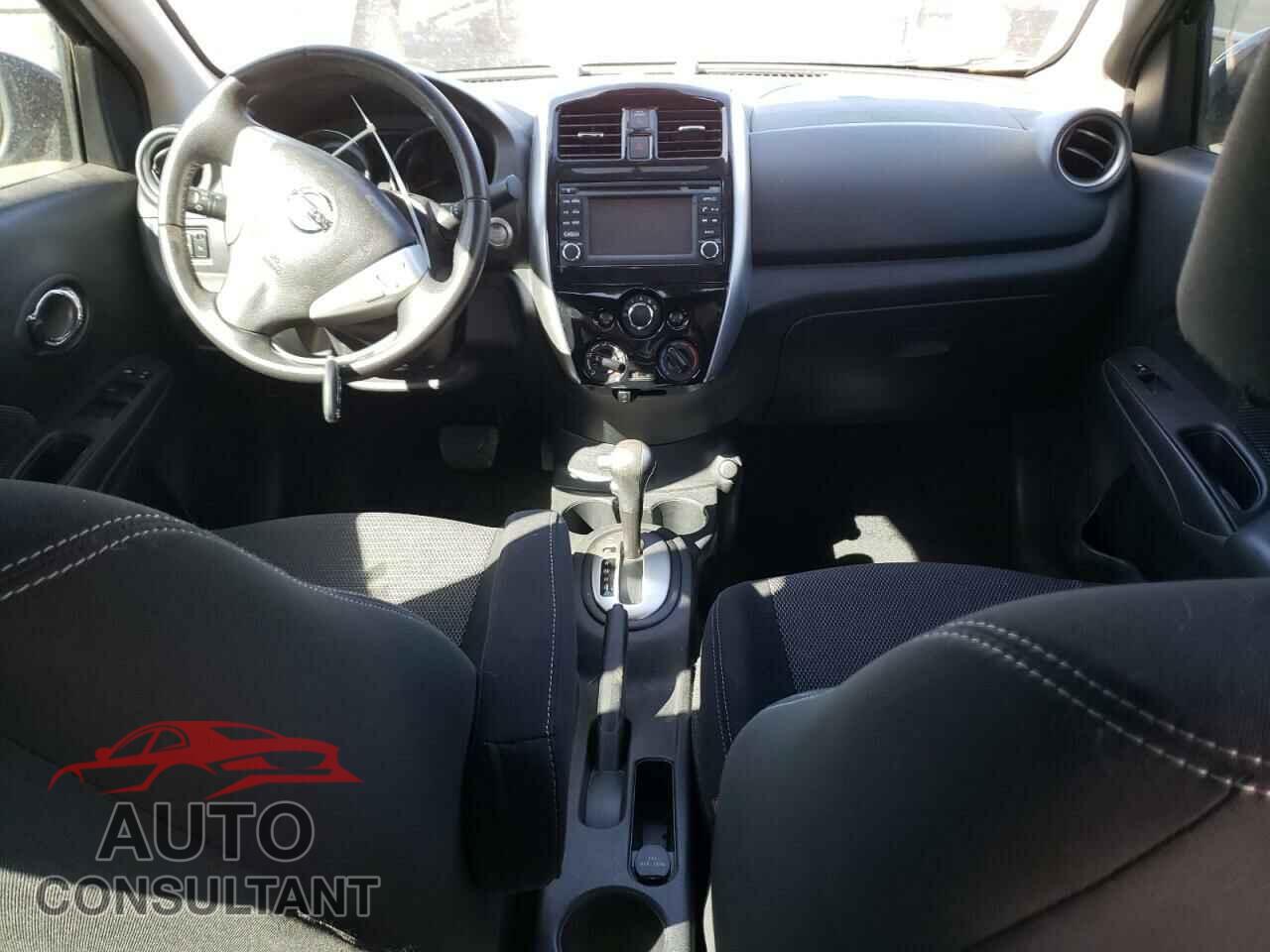 NISSAN VERSA 2017 - 3N1CN7AP9HL810022