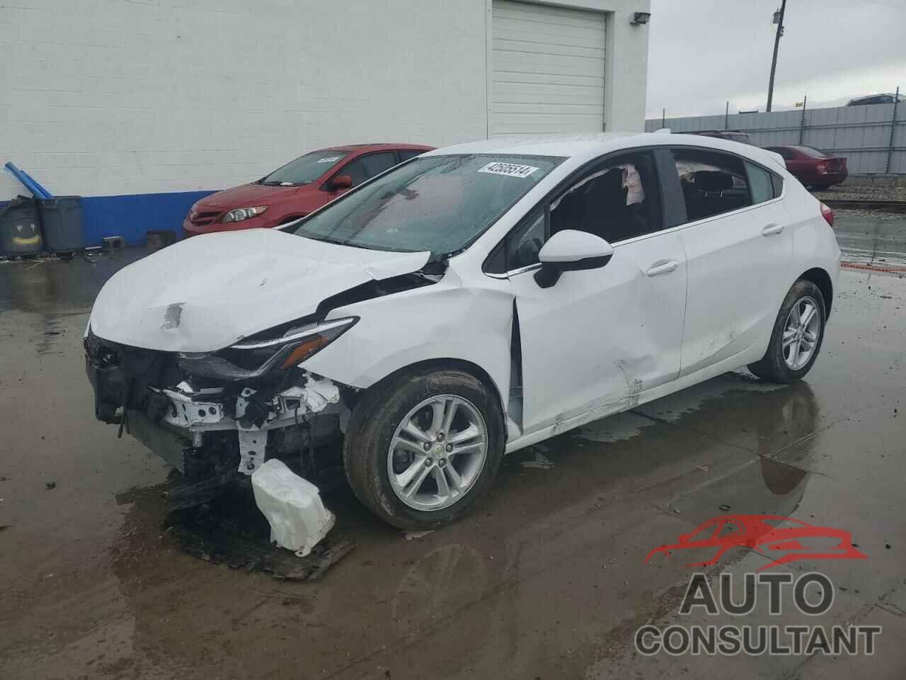 CHEVROLET CRUZE 2018 - 3G1BE6SM0JS645473