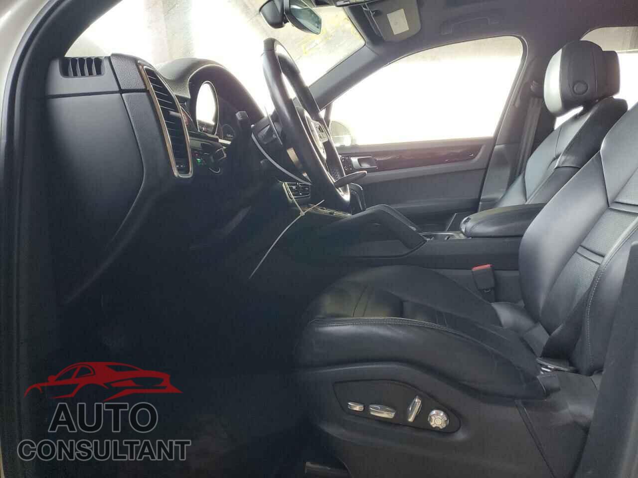 PORSCHE CAYENNE 2019 - WP1AA2AY7KDA19186