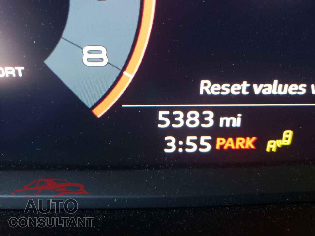 AUDI Q3 2021 - WA1DECF37M1157170