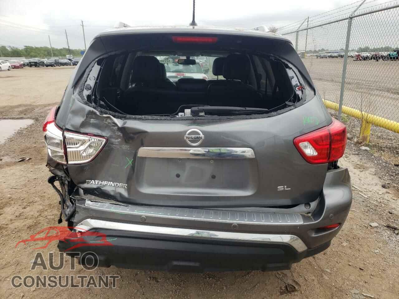 NISSAN PATHFINDER 2018 - 5N1DR2MN2JC669603
