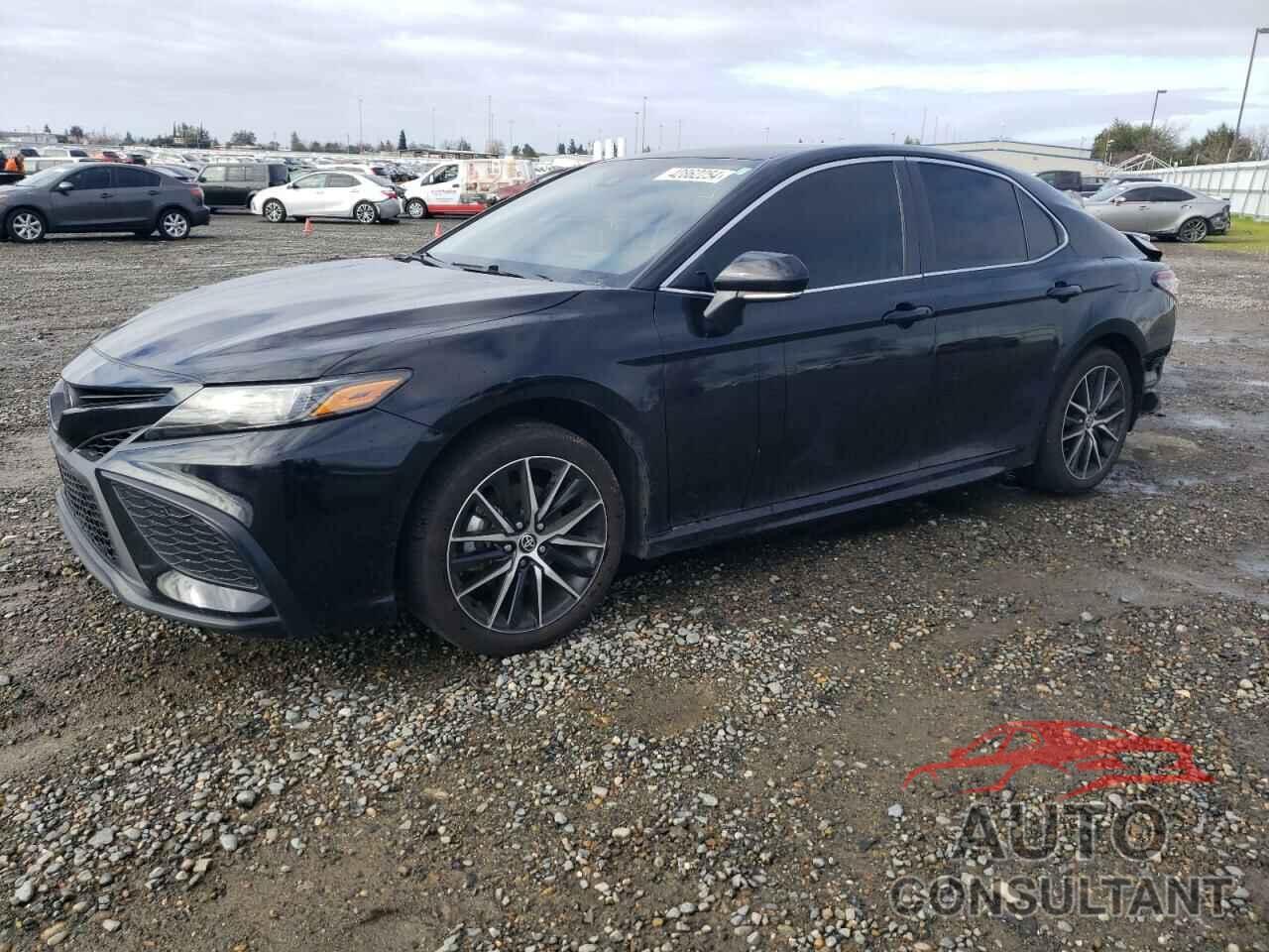 TOYOTA CAMRY 2023 - 4T1G11AK0PU768206