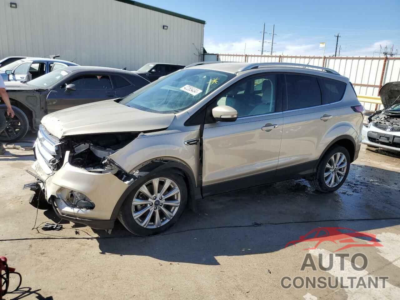 FORD ESCAPE 2017 - 1FMCU0J99HUB57721