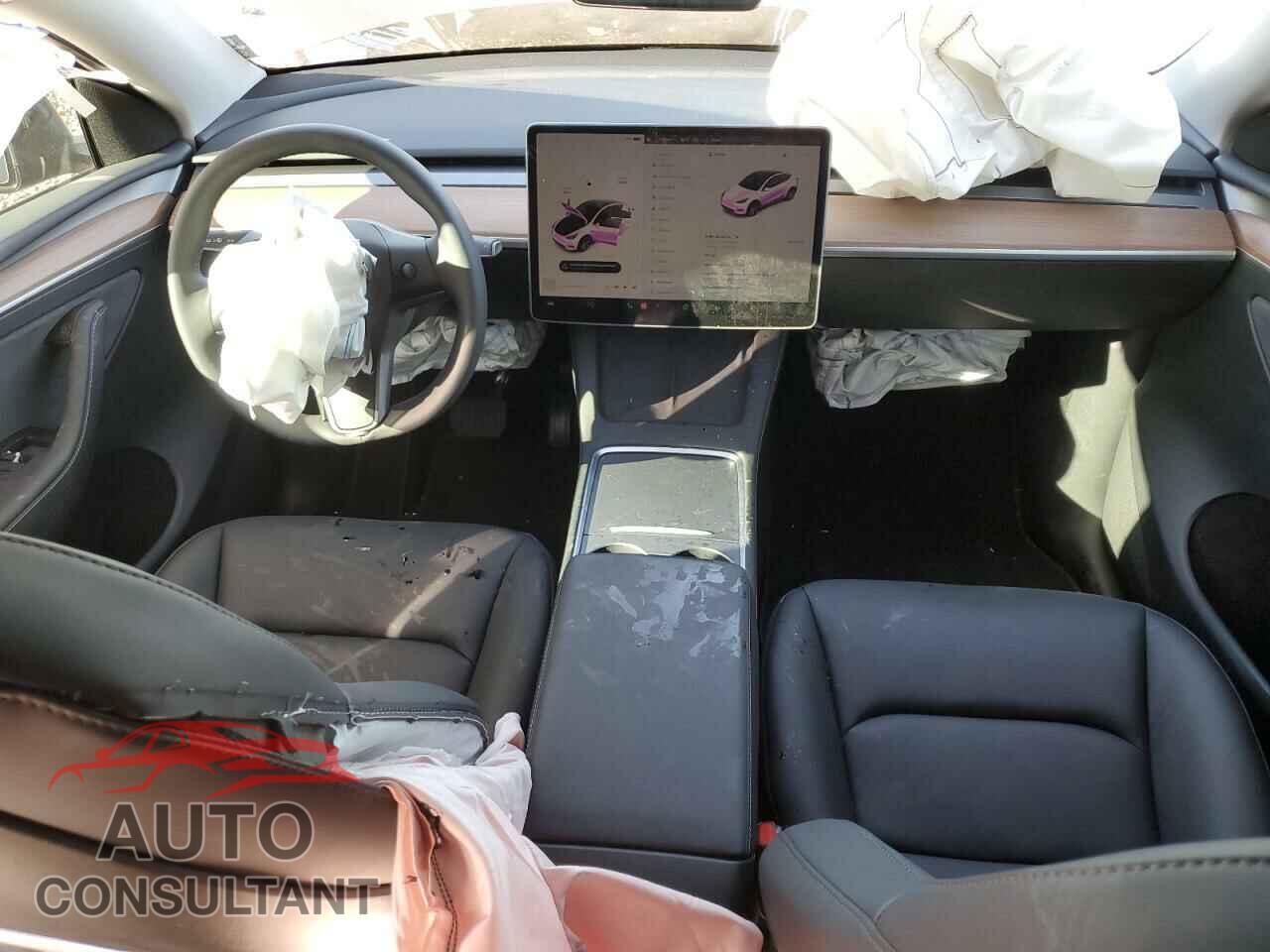TESLA MODEL Y 2023 - 7SAYGDEE2PF978704