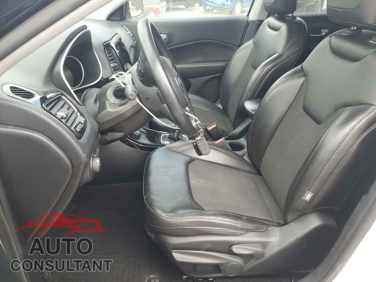 JEEP COMPASS 2020 - 3C4NJDBB7LT164880