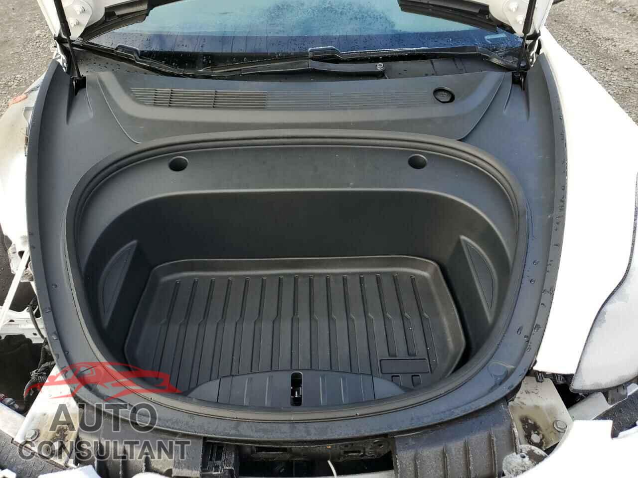 TESLA MODEL 3 2021 - 5YJ3E1EB3MF927628