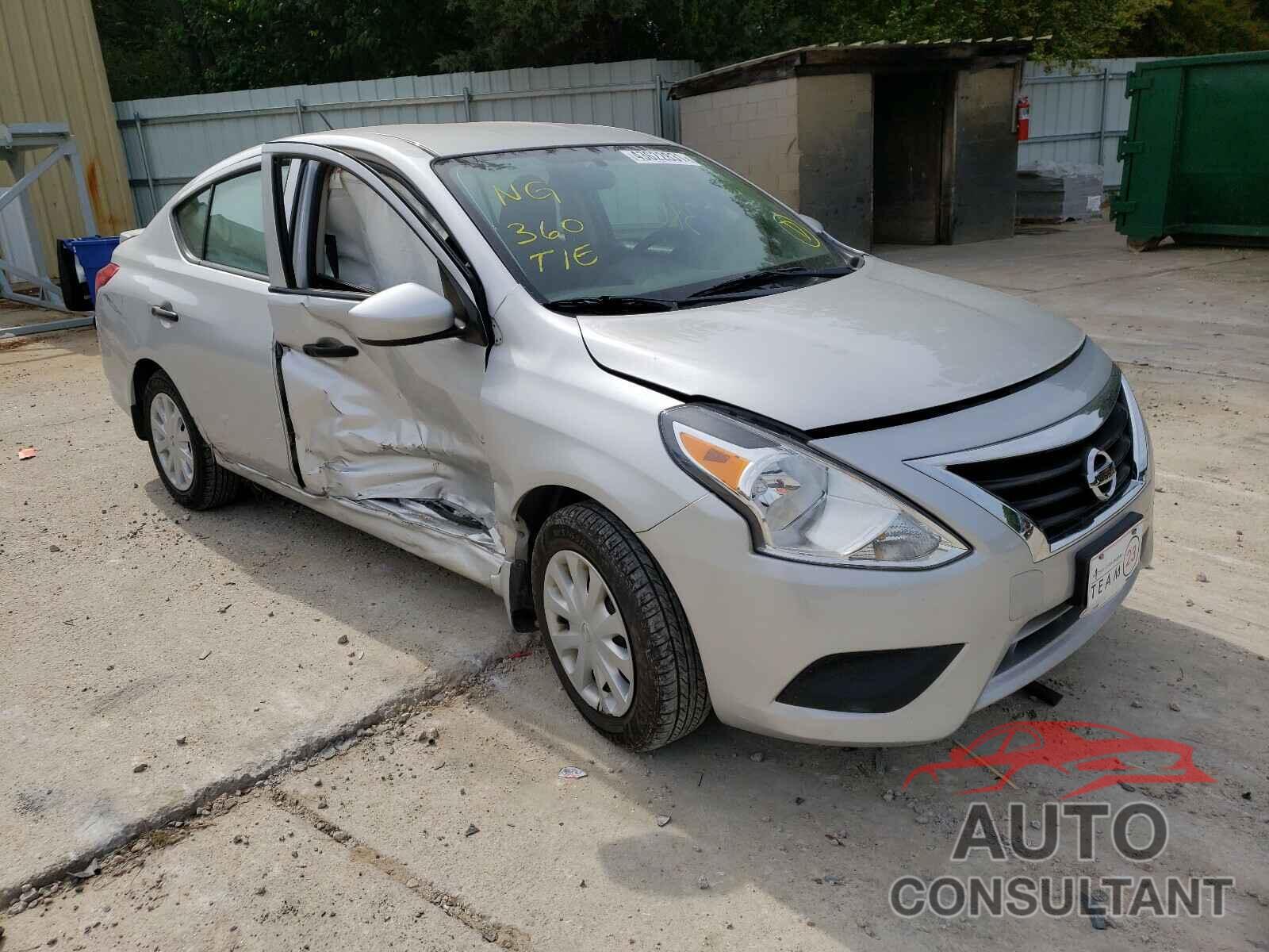 NISSAN VERSA 2017 - 3N1CN7APXHL870570