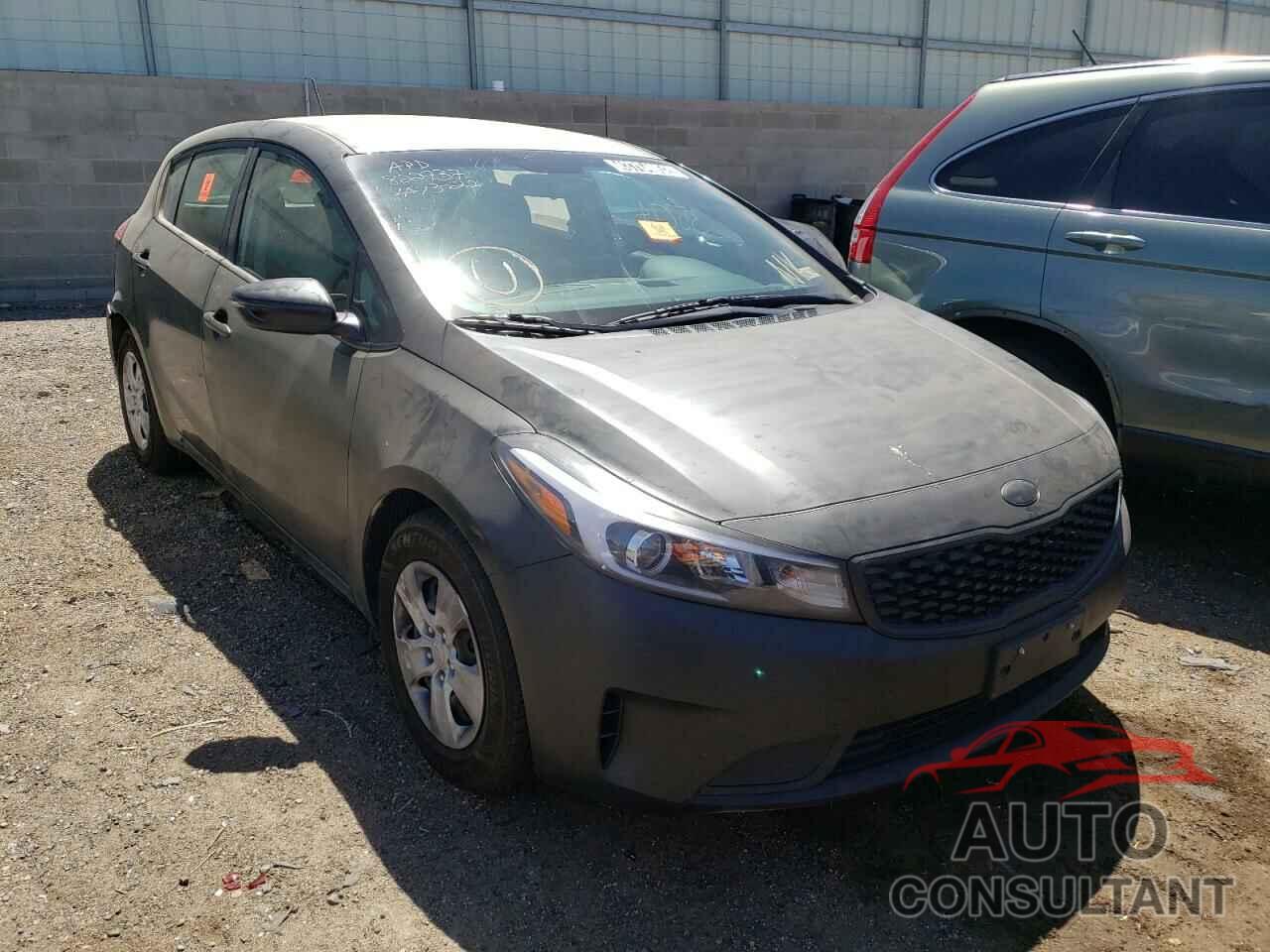 KIA FORTE 2017 - KNAFK5A82H5684888