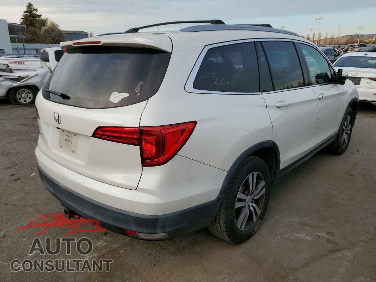 HONDA PILOT 2016 - 5FNYF5H39GB041736