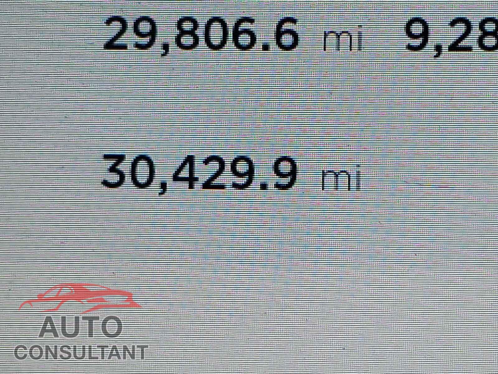 TESLA MODEL S 2018 - 5YJSA1E2XJF272774