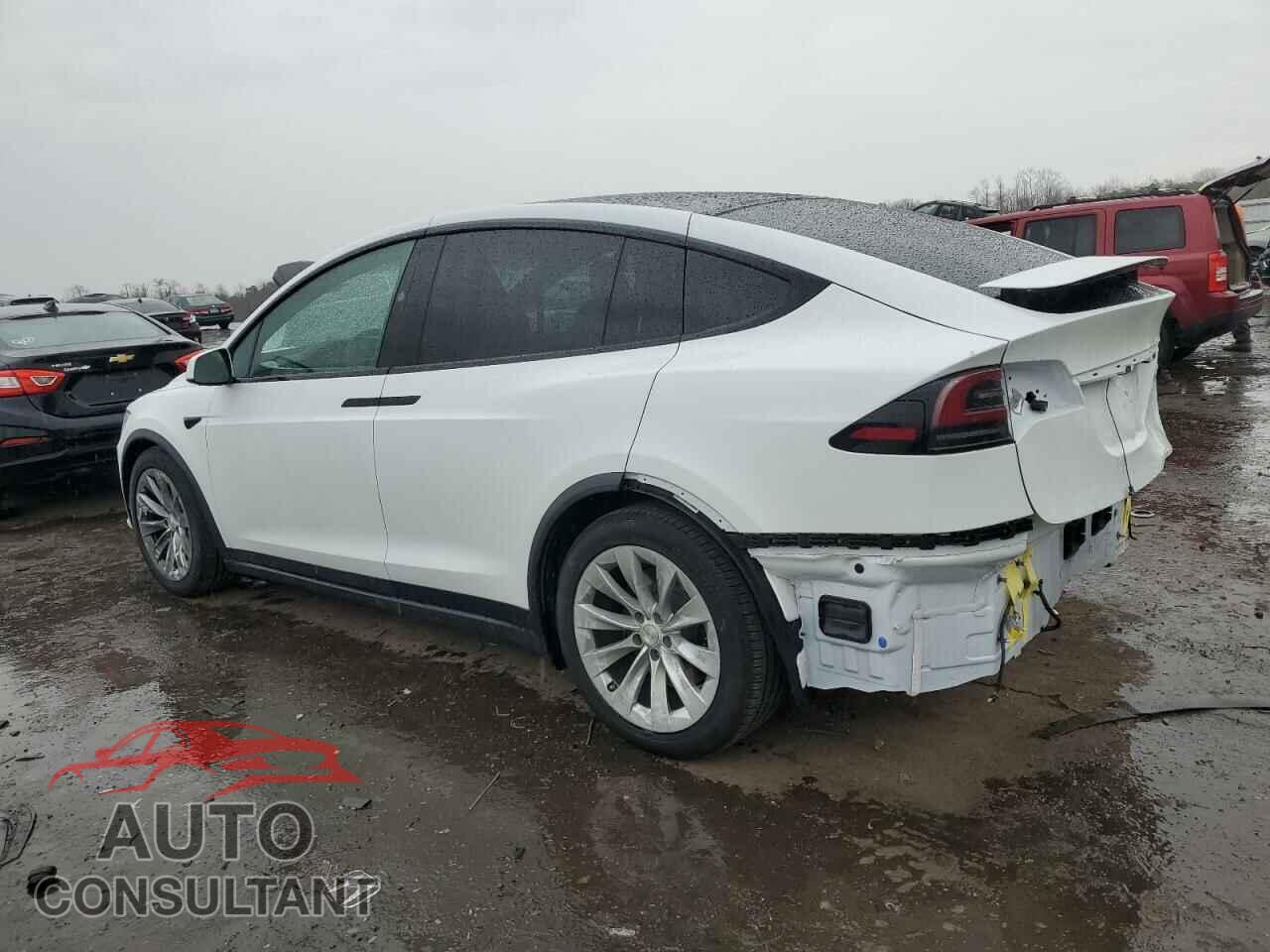TESLA MODEL X 2023 - 7SAXCDE50PF425489