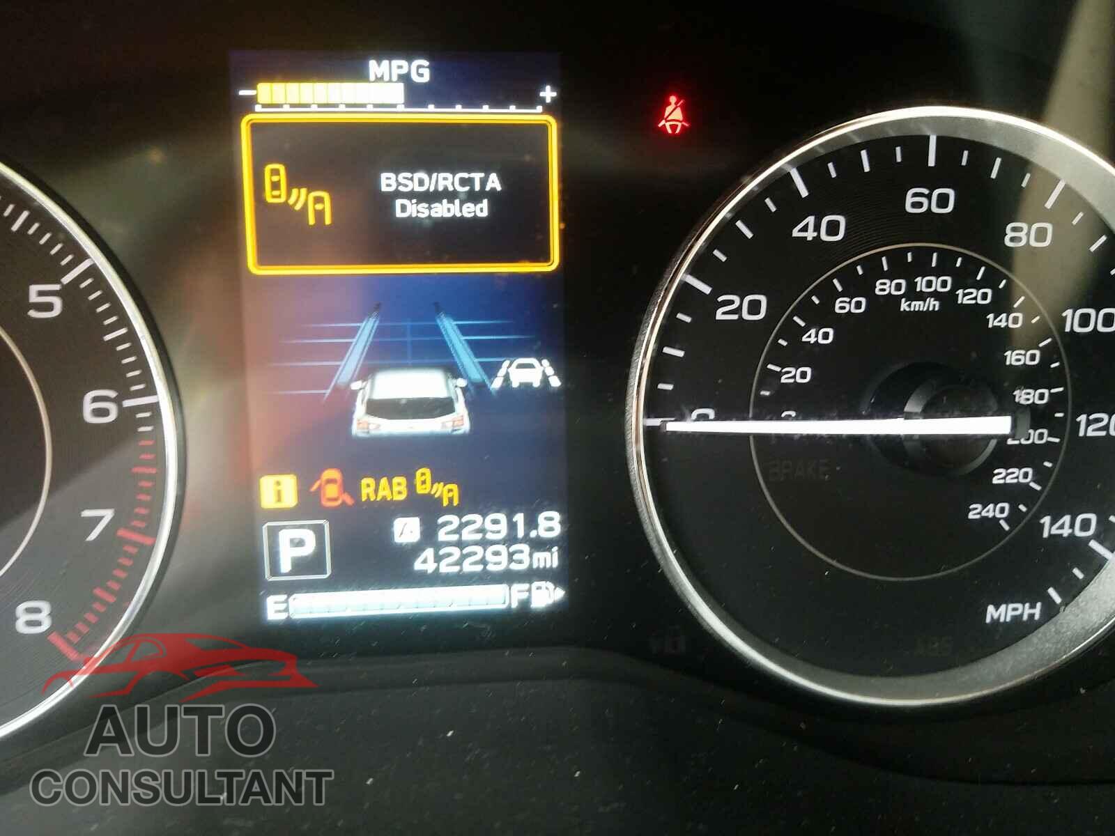 SUBARU IMPREZA 2018 - 4S3GTAU62J3741146