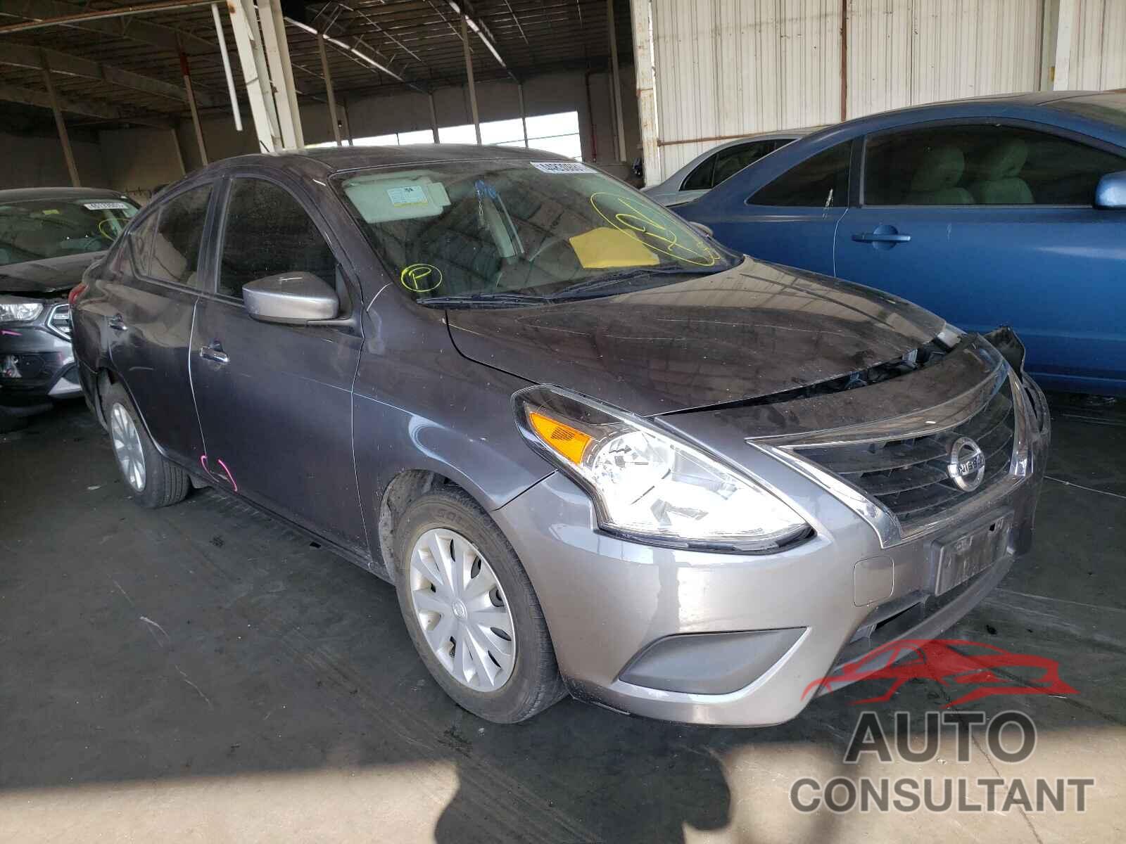 NISSAN VERSA 2018 - 3N1CN7AP7JL806170