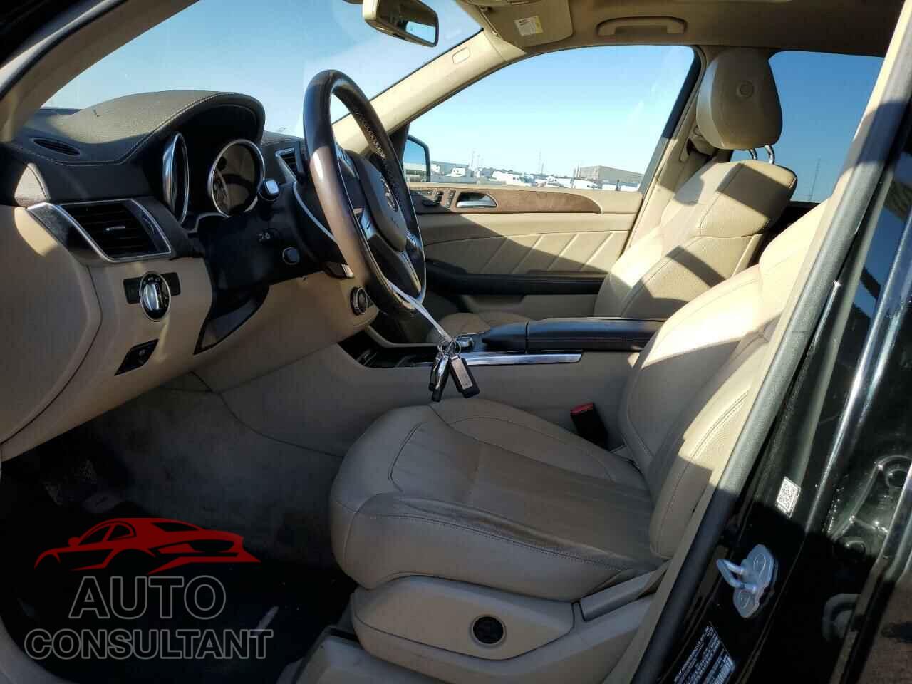 MERCEDES-BENZ GL-CLASS 2015 - 4JGDF2EE1FA490964