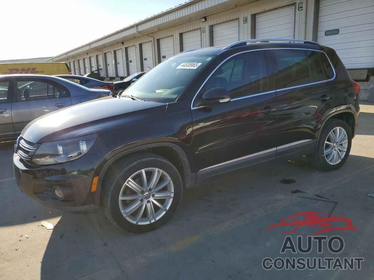 VOLKSWAGEN TIGUAN 2012 - WVGBV7AX8CW564460