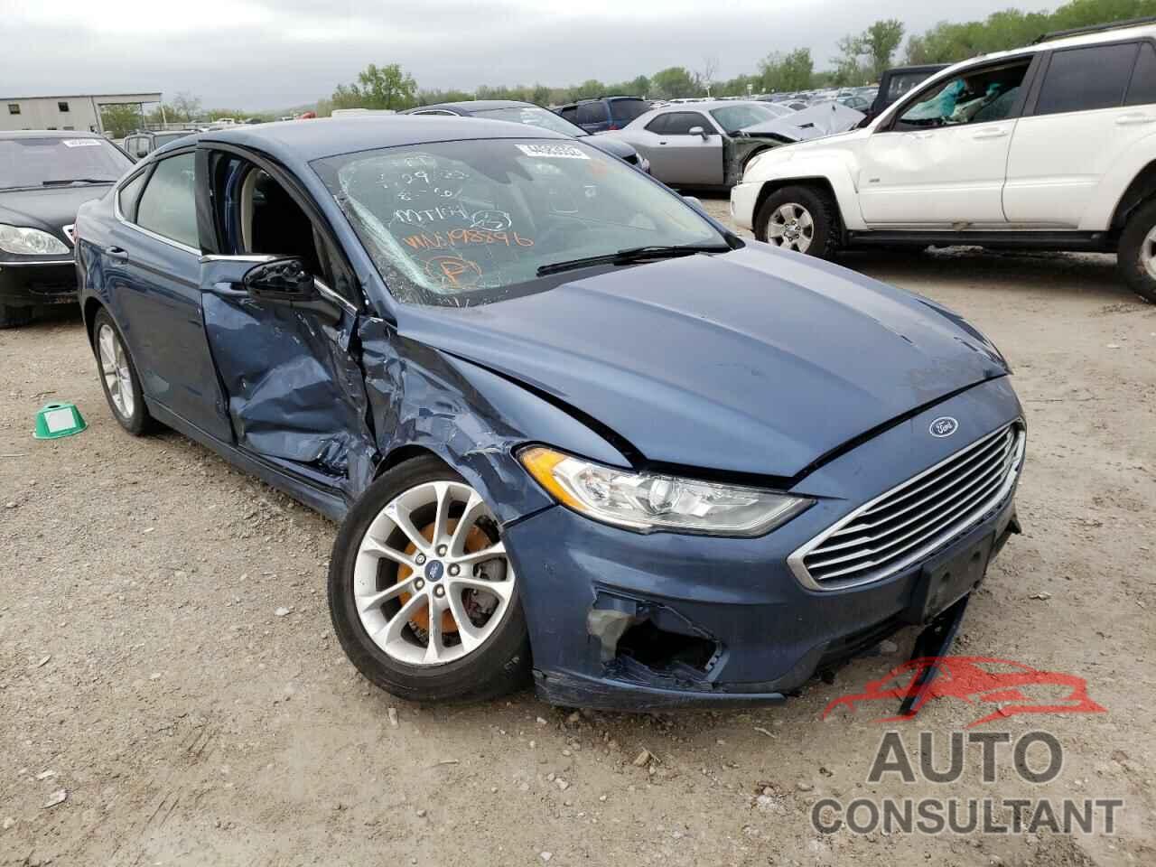 FORD FUSION 2019 - 3FA6P0HD8KR198896