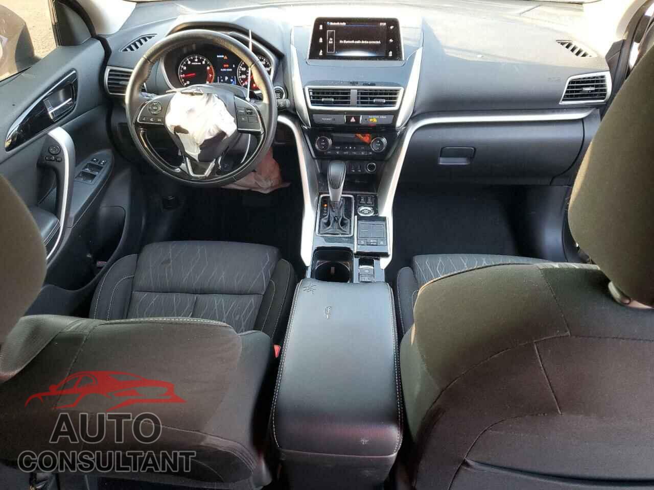 MITSUBISHI ECLIPSE 2019 - JA4AT5AA7KZ052461