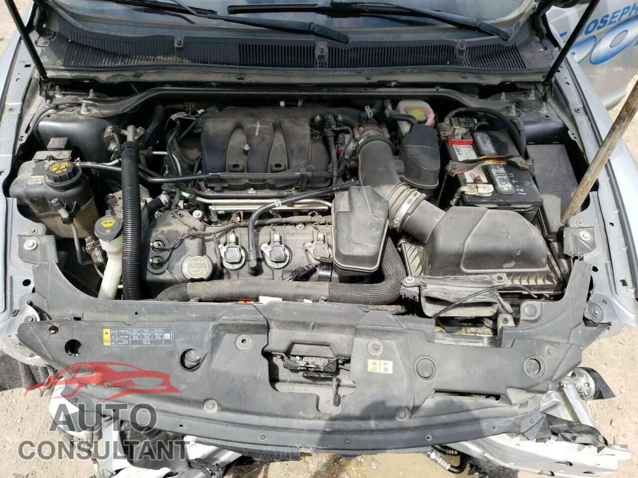 FORD TAURUS 2017 - 1FAHP2MK5HG108726