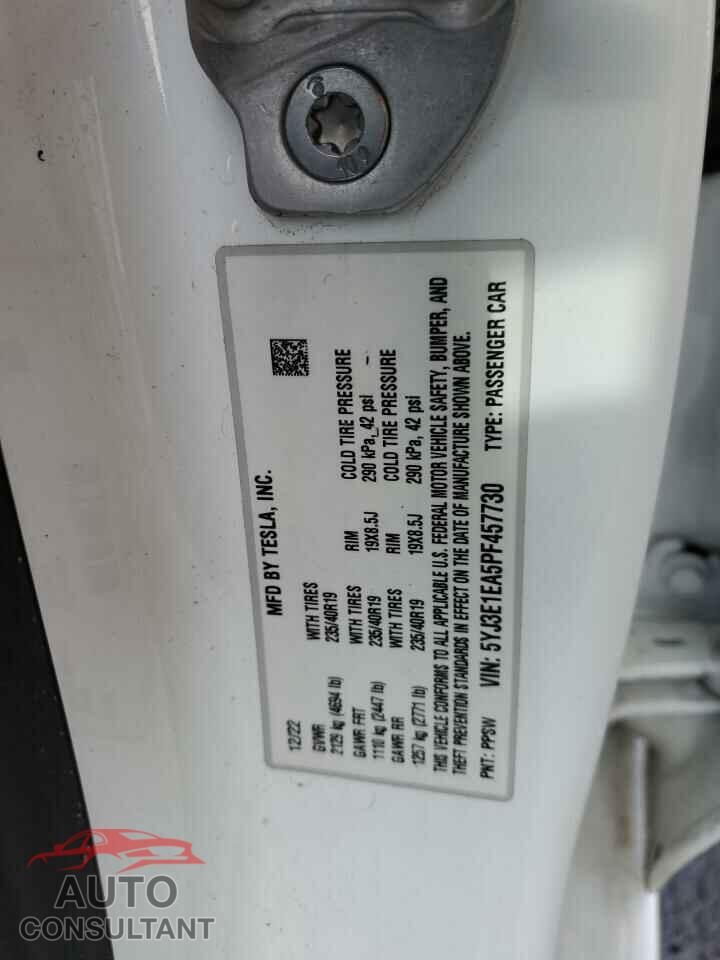 TESLA MODEL 3 2023 - 5YJ3E1EA5PF457730