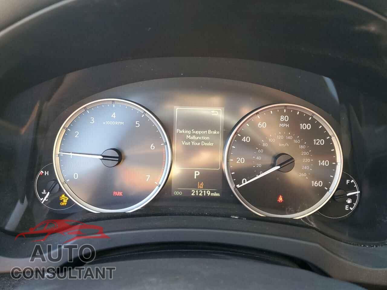 LEXUS IS 2021 - JTHCA1D22M5117579