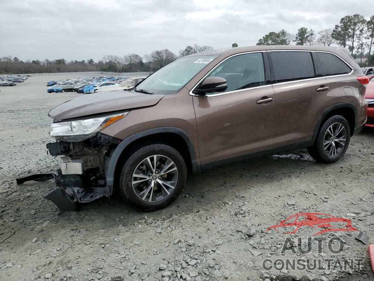 TOYOTA HIGHLANDER 2019 - 5TDZARFH0KS060821