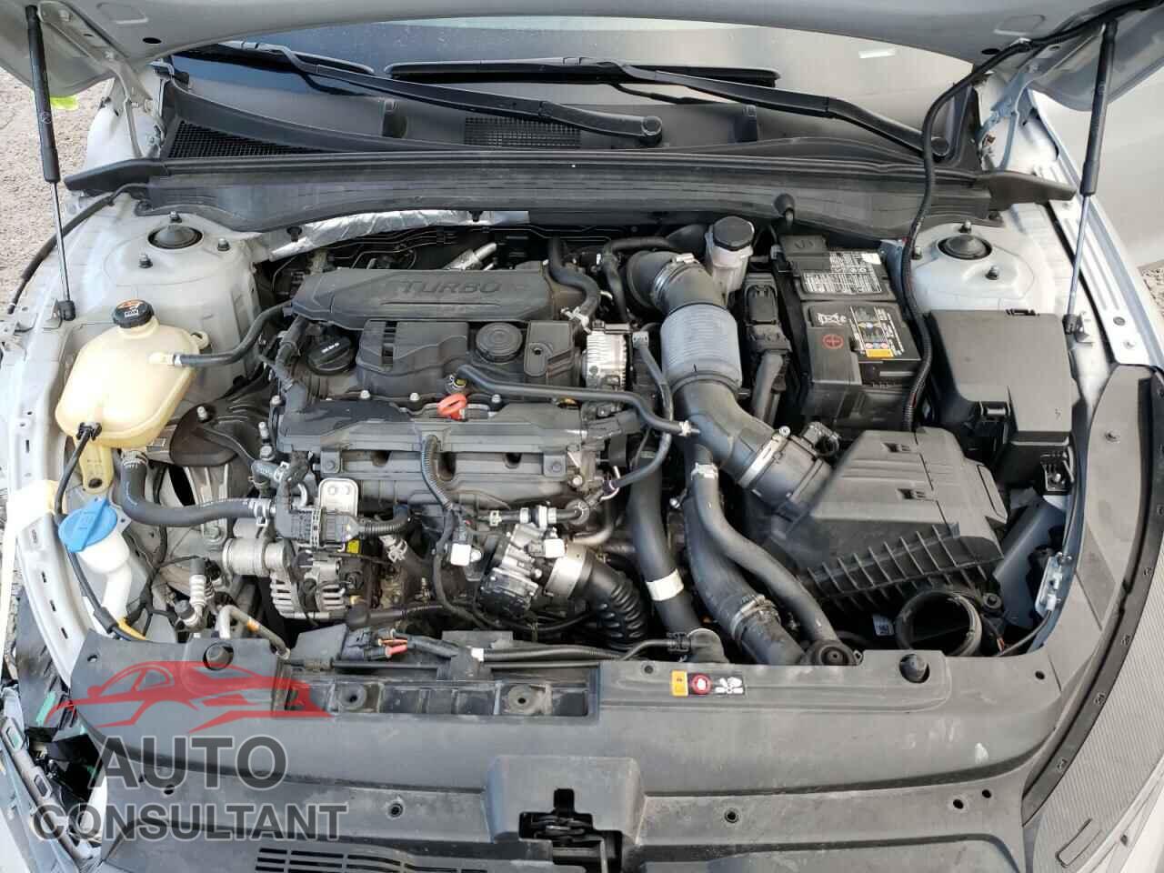 KIA K5 2023 - 5XXG64J26PG166228