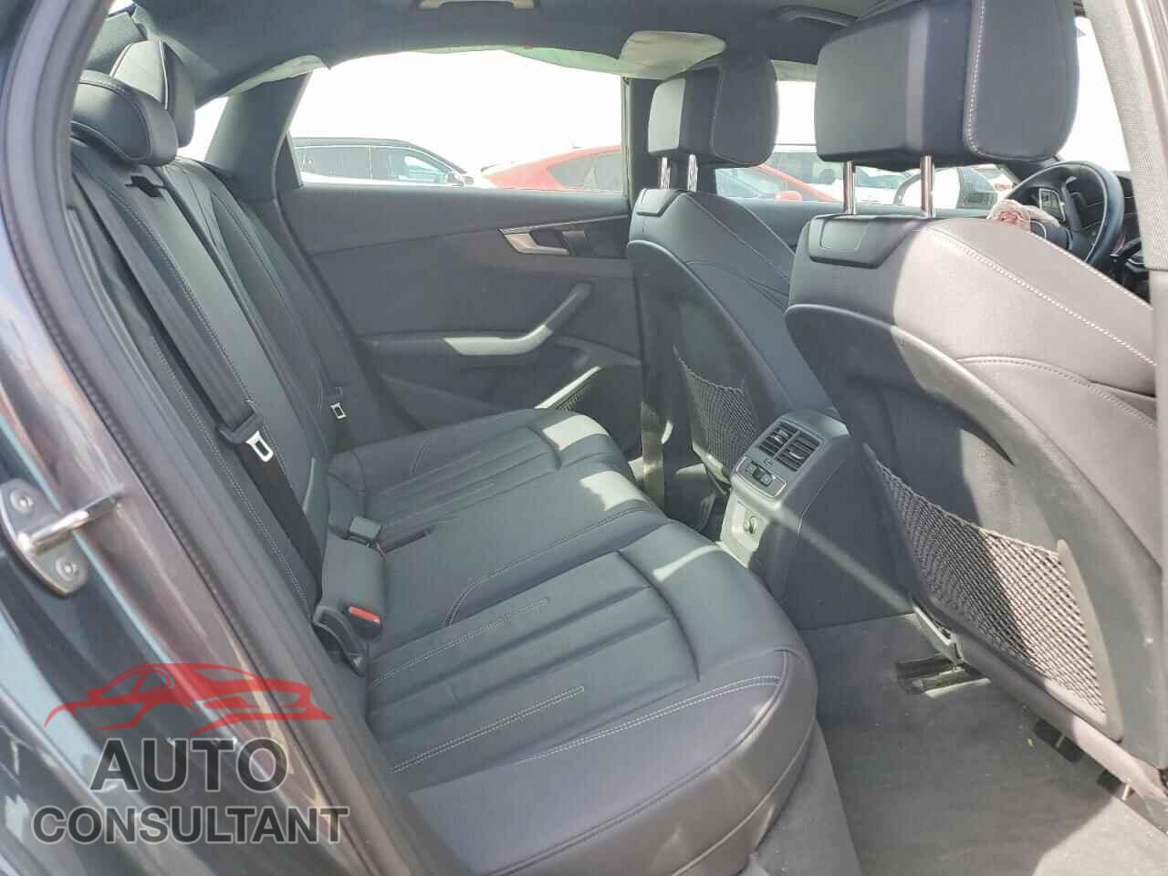 AUDI A4 2021 - WAUDAAF47MA031421
