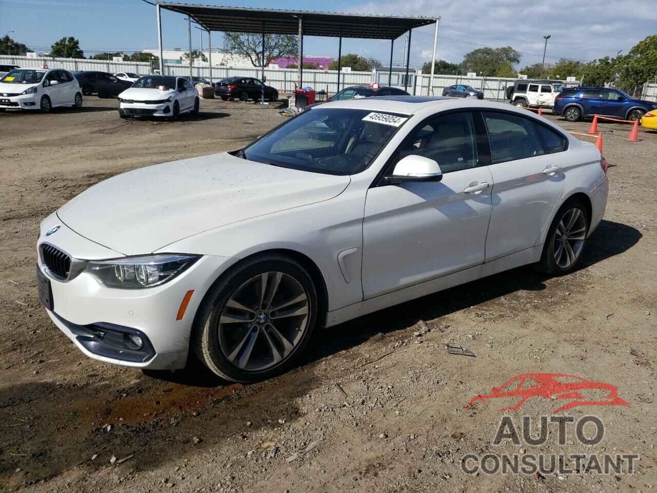 BMW 4 SERIES 2018 - WBA4J1C54JBM11304