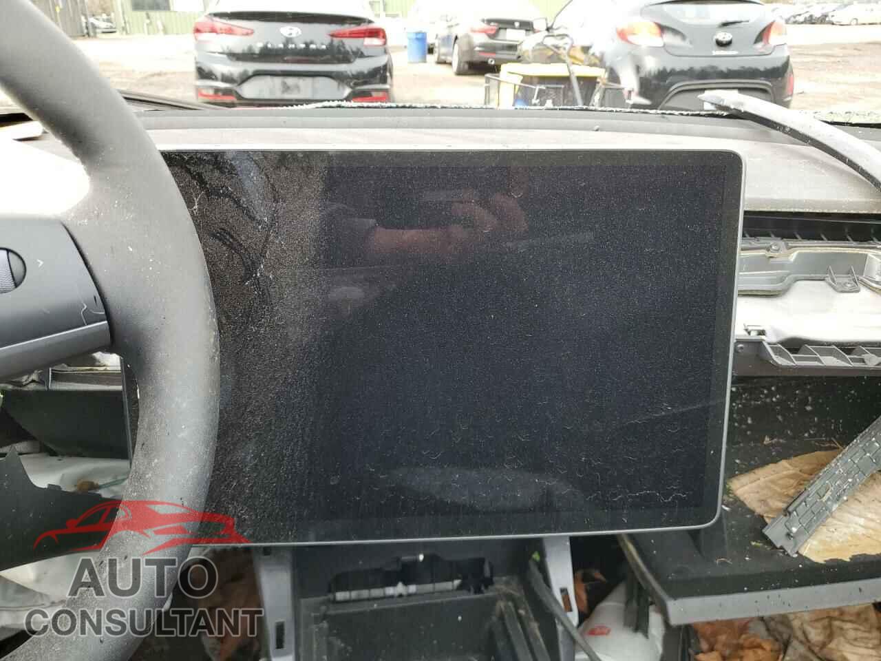 TESLA MODEL 3 2022 - 5YJ3E1EC8NF263577