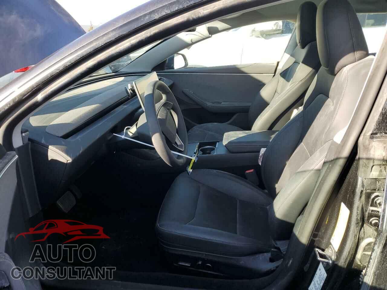 TESLA MODEL 3 2024 - 5YJ3E1EA3RF846062