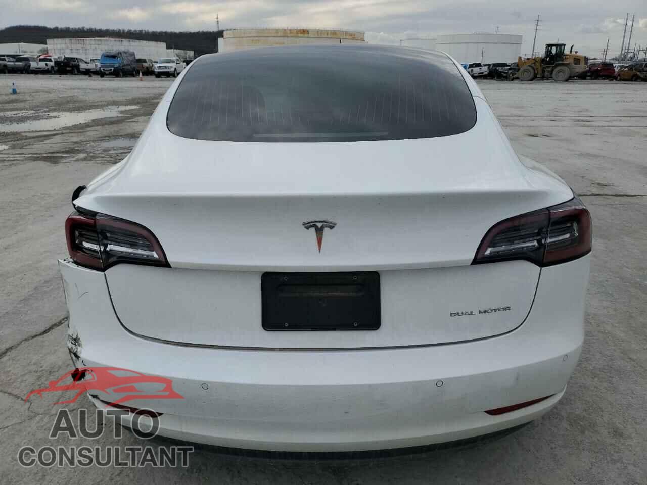 TESLA MODEL 3 2020 - 5YJ3E1EB3LF637338