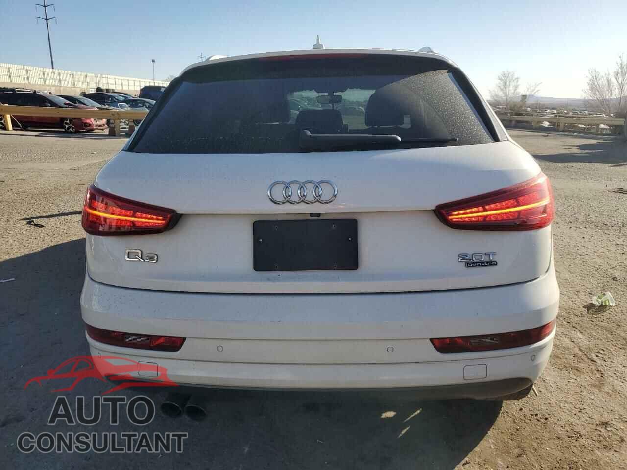 AUDI Q3 2018 - WA1ECCFS7JR015657