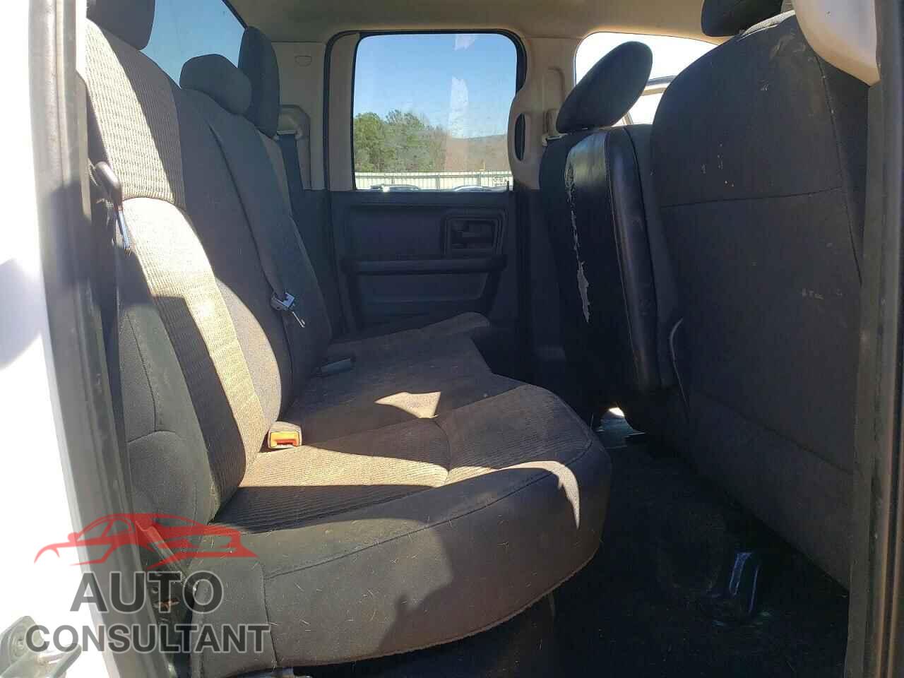 DODGE RAM 1500 2011 - 1D7RB1GP7BS629455