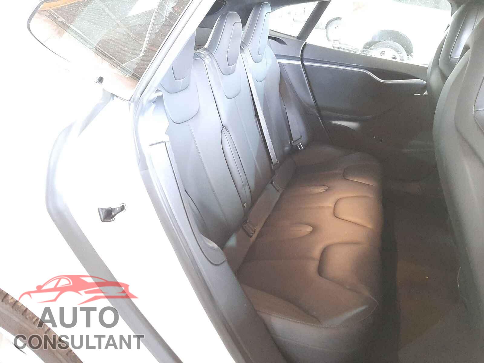 TESLA MODEL S 2016 - 5YJSA1E19GF148561